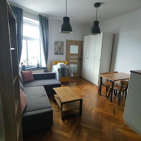 Apartament Przy Szkole Filmowej, Darmowy Parking Lodž Exteriér fotografie